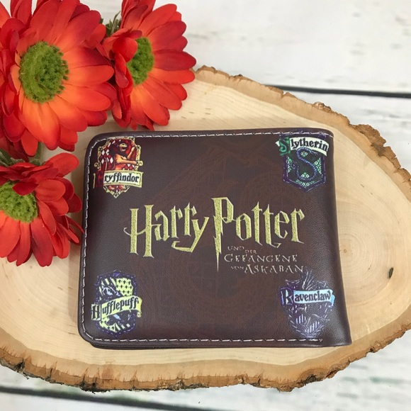 Harry Potter Hogwarts House Crest Wallet - Picture 3 of 6